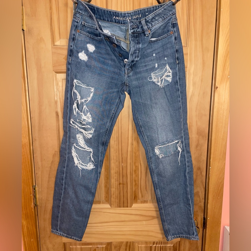 Ripped Mom Jeans